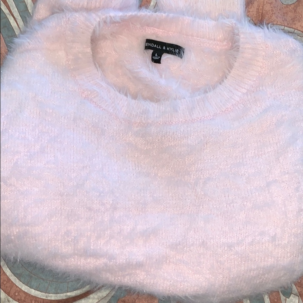kendall and kylie fuzzy pink sweater